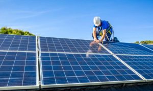 Installation et mise en production des panneaux solaires photovoltaïques à Auchy-les-Mines